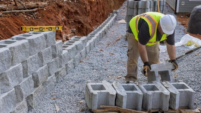 DIY vs Professional Retaining Wall Contractors