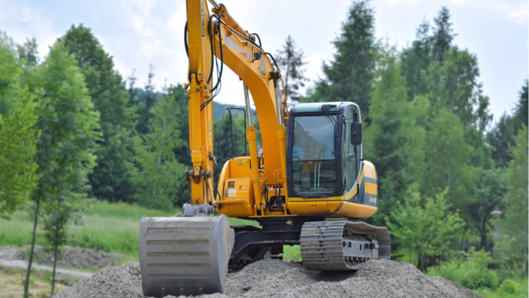 Tips to Hire Reliable Land Cleaning Contractors